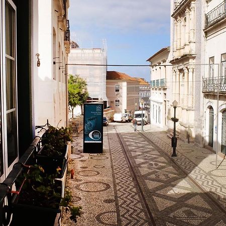 Family House Hostel Aveiro Ngoại thất bức ảnh