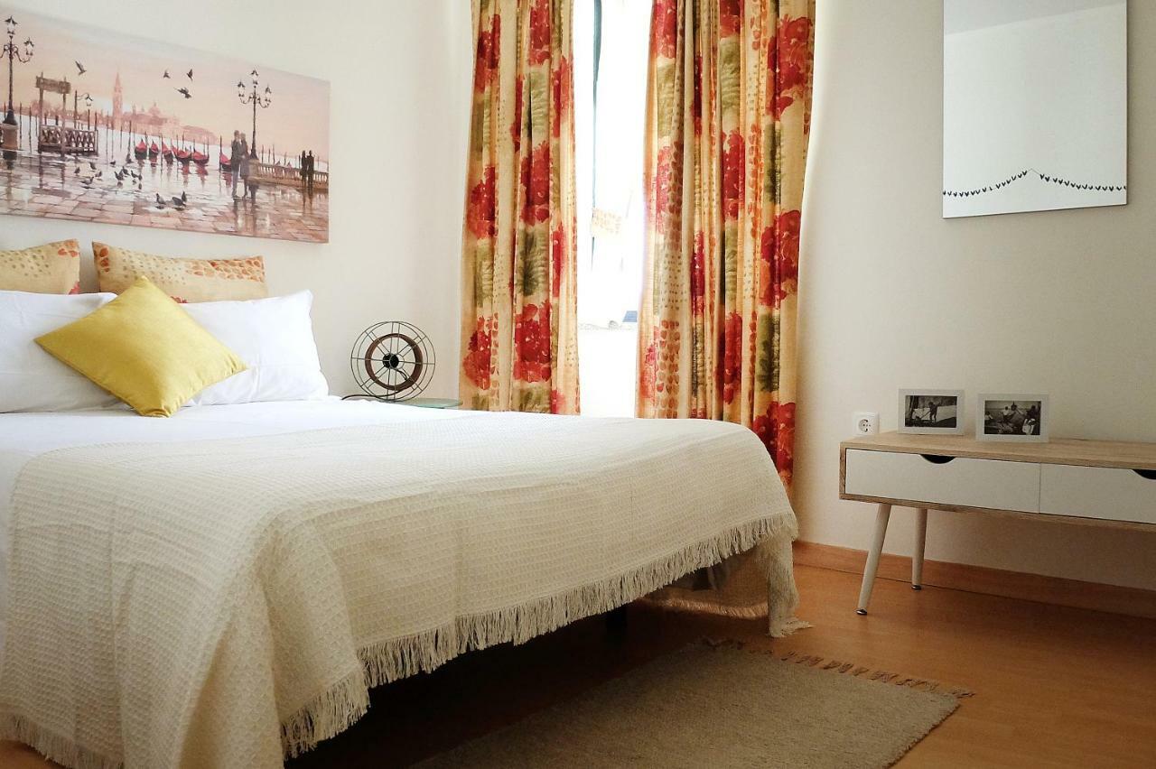 Family House Hostel Aveiro Ngoại thất bức ảnh