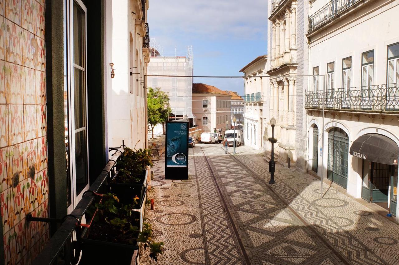 Family House Hostel Aveiro Ngoại thất bức ảnh