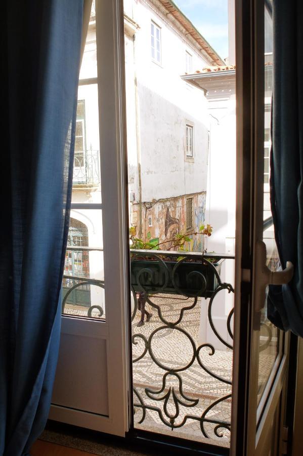 Family House Hostel Aveiro Ngoại thất bức ảnh